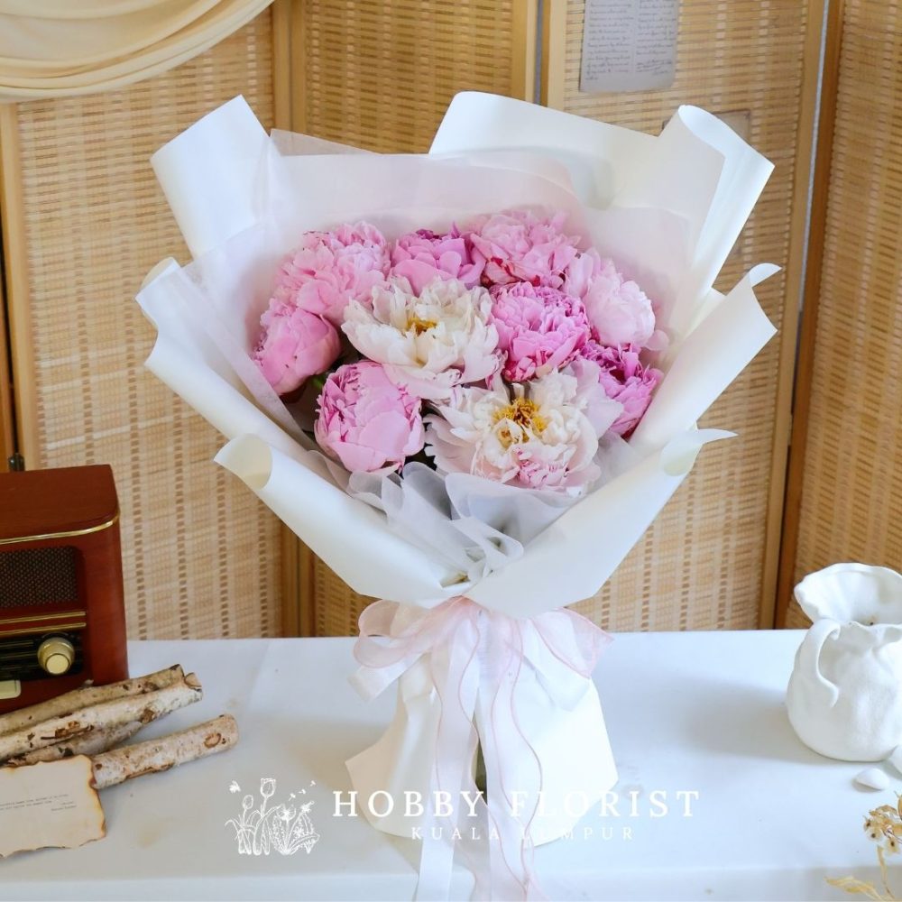 10-Peony Bouquet