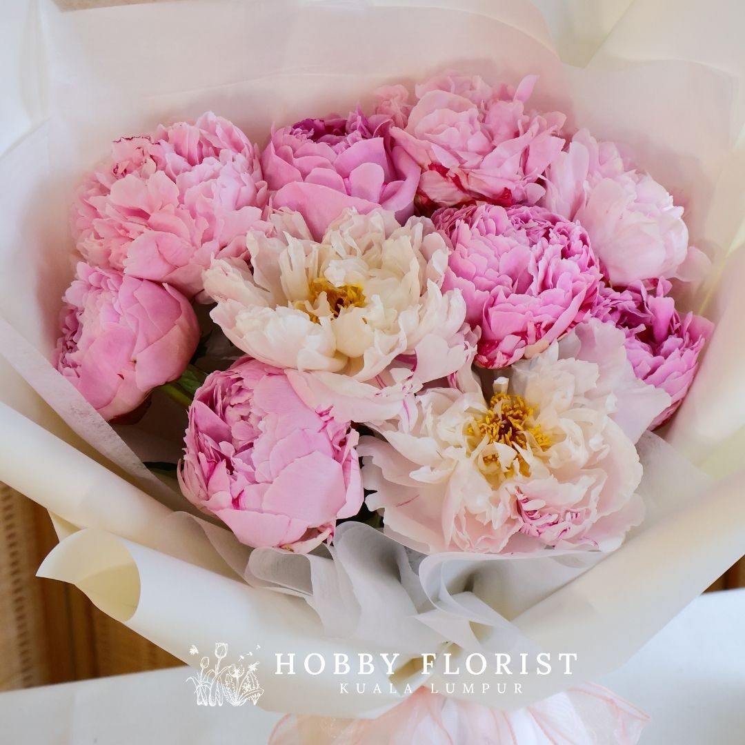 10-Peony Bouquet - Image 2