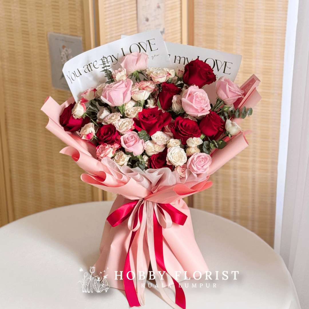 Regina Premium Rose Bouquet Delivery PJ KL 1