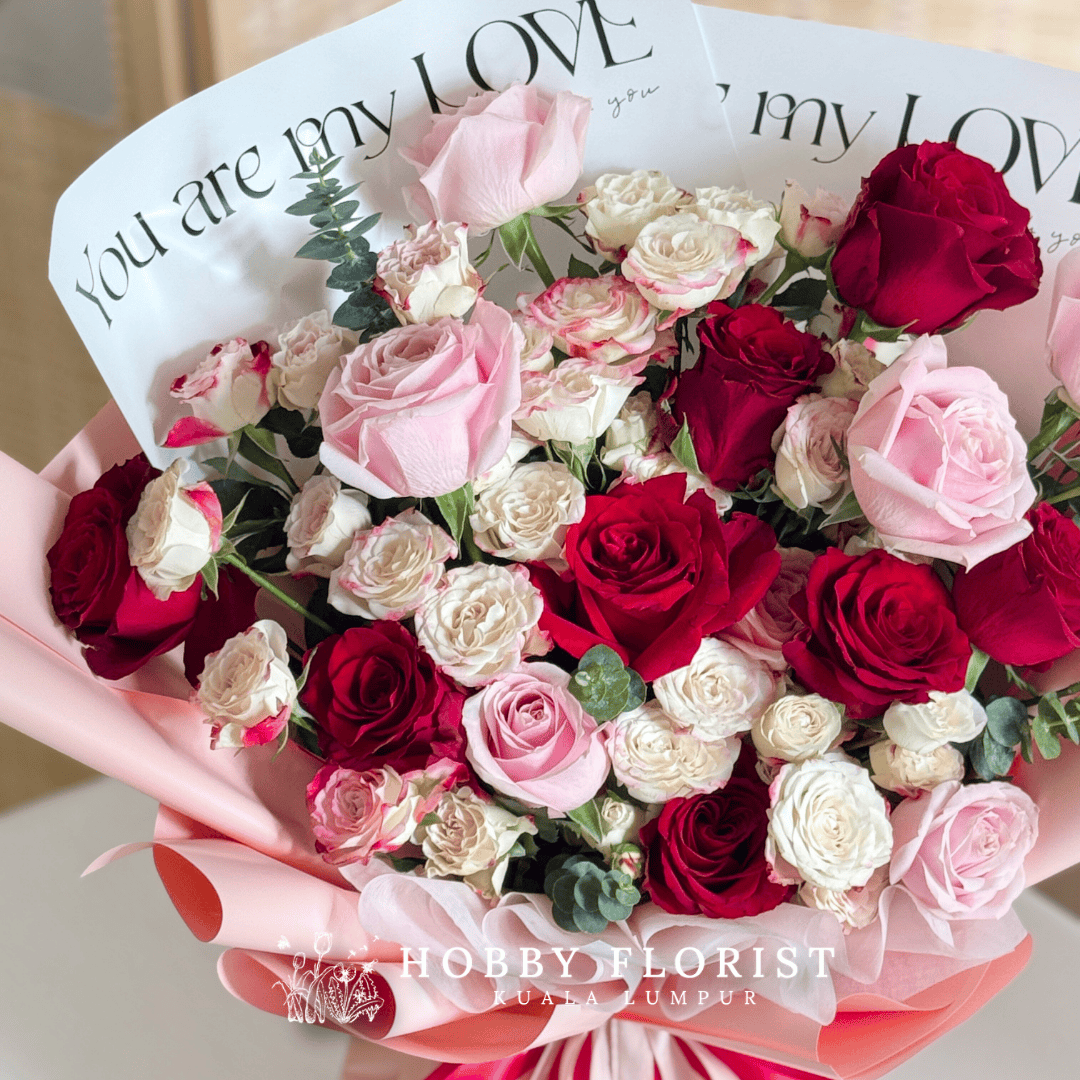 Regina Premium Rose Bouquet Delivery PJ KL 3
