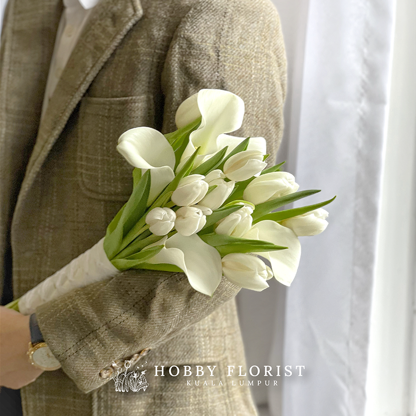 Adara, The Bridal Bouquet - Image 7
