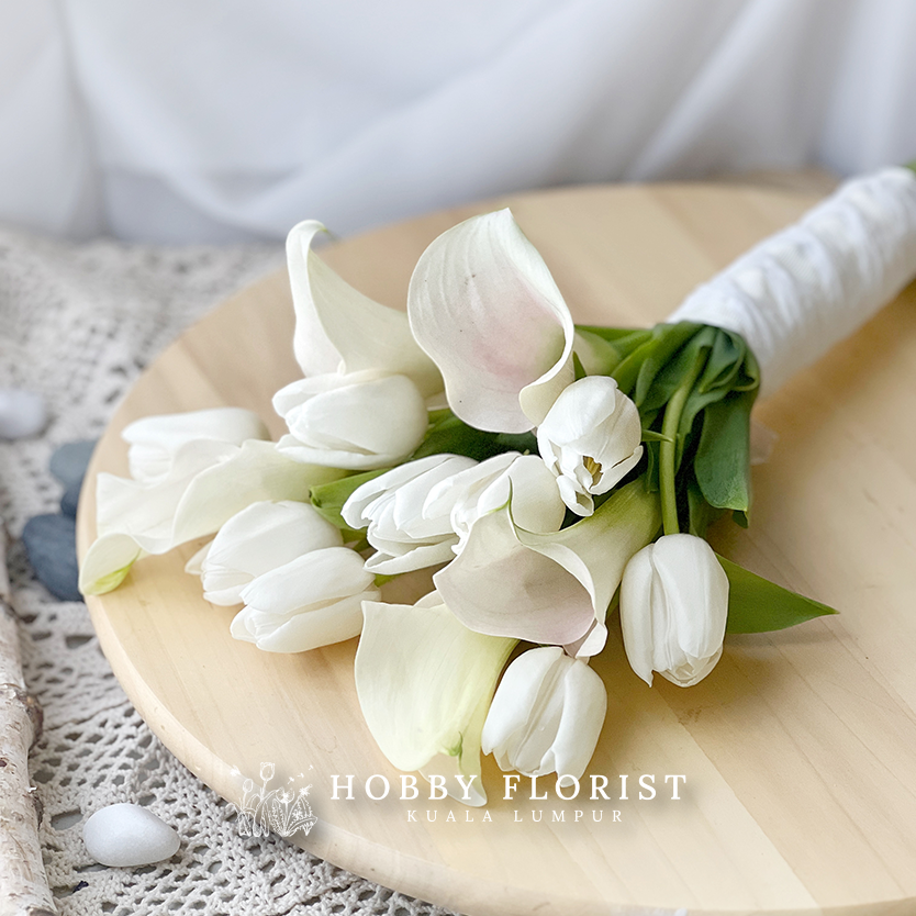 Adara, The Bridal Bouquet - Image 14